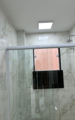 Casa de condomínio para alugar com 300m², 5 quartos e 4 vagasBanheiro quarto 4
