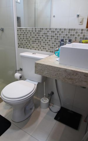 Casa de condomínio à venda com 160m², 3 quartos e 2 vagasBanheiro Social