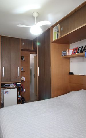 Casa de condomínio à venda com 160m², 3 quartos e 2 vagasQuarto 3