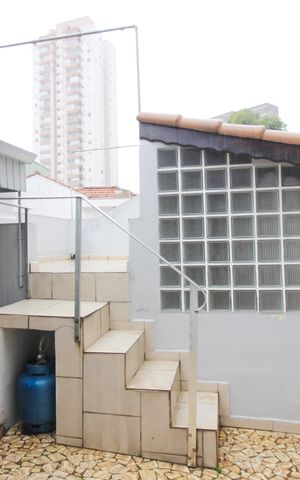Casa à venda com 107m², 3 quartos e 2 vagas Casa à venda com 107m², 3 quartos e 2 vagasQuintal- Quarto de Serviço 2