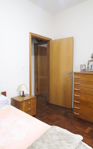 Casa à venda com 107m², 3 quartos e 2 vagas Casa à venda com 107m², 3 quartos e 2 vagasCasa 2 - Quarto 1