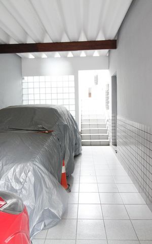 Casa à venda com 107m², 3 quartos e 2 vagas Casa à venda com 107m², 3 quartos e 2 vagasGaragem