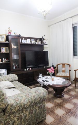 Casa à venda com 107m², 3 quartos e 2 vagas Casa à venda com 107m², 3 quartos e 2 vagasCasa 2 - Sala