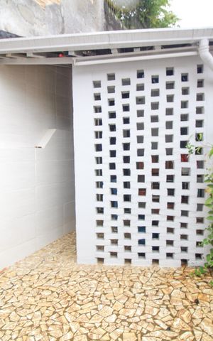 Casa à venda com 107m², 3 quartos e 2 vagas Casa à venda com 107m², 3 quartos e 2 vagasQuintal
