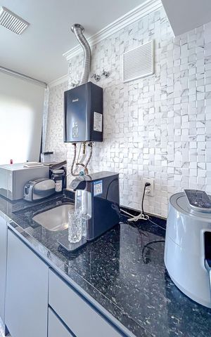 Apartamento à venda com 66m², 3 quartos e 1 vagaÁrea de Serviço