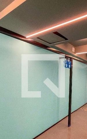 Studio à venda com 31m², 1 quarto e sem vaga Studio à venda com 31m², 1 quarto e sem vagaÁrea comum