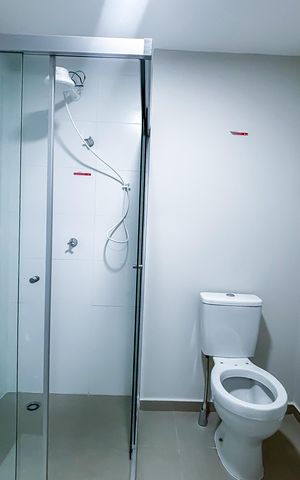 Studio à venda com 31m², 1 quarto e sem vaga Studio à venda com 31m², 1 quarto e sem vagaBanheiro