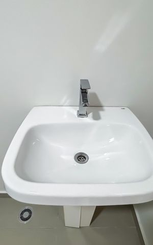 Studio para alugar com 31m², 1 quarto e sem vaga Studio para alugar com 31m², 1 quarto e sem vagaBanheiro social