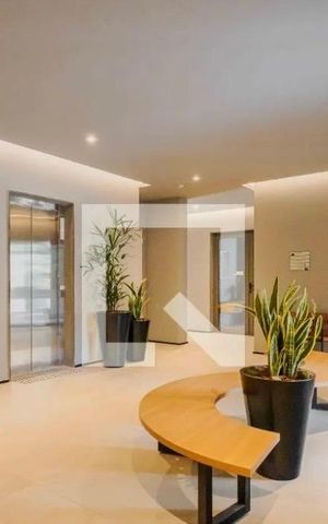 Studio à venda com 31m², 1 quarto e sem vaga Studio à venda com 31m², 1 quarto e sem vagaÁrea comum