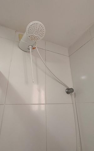 Apartamento à venda com 150m², 3 quartos e 2 vagas Apartamento à venda com 150m², 3 quartos e 2 vagasBanheiro da Suíte