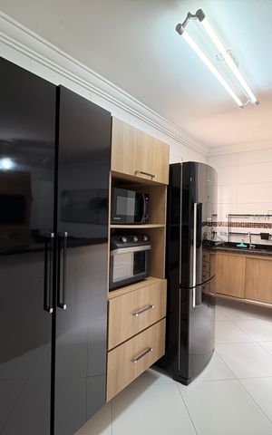 Apartamento à venda com 150m², 3 quartos e 2 vagas Apartamento à venda com 150m², 3 quartos e 2 vagasCozinha