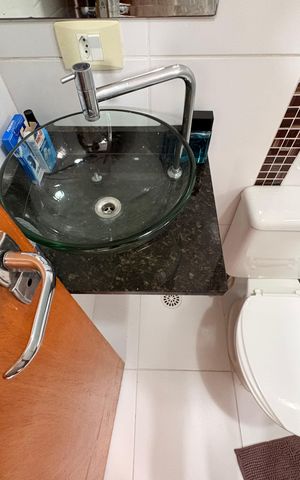 Apartamento à venda com 150m², 3 quartos e 2 vagas Apartamento à venda com 150m², 3 quartos e 2 vagasBanheiro da Suíte