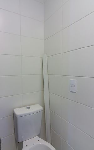 Apartamento para alugar com 55m², 2 quartos e 1 vaga Apartamento para alugar com 55m², 2 quartos e 1 vagaBanheiro da Suíte 2