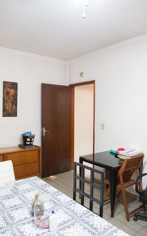 Casa à venda com 185m², 3 quartos e 2 vagas Casa à venda com 185m², 3 quartos e 2 vagasSALA DE JANTAR