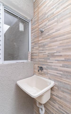 Apartamento à venda com 37m², 2 quartos e 1 vagaÁrea de Serviço
