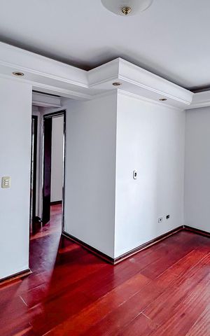 Apartamento para alugar com 68m², 2 quartos e 1 vagaSala