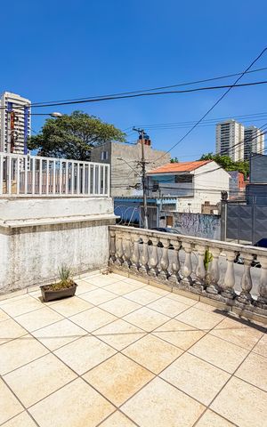 Casa à venda com 95m², 2 quartos e 1 vaga Casa à venda com 95m², 2 quartos e 1 vagaTerraço
