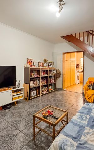 Casa à venda com 95m², 2 quartos e 1 vaga Casa à venda com 95m², 2 quartos e 1 vagaSala