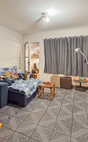 Casa à venda com 95m², 2 quartos e 1 vaga Casa à venda com 95m², 2 quartos e 1 vagaSala