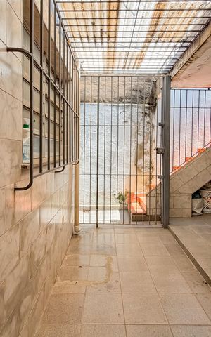 Casa à venda com 95m², 2 quartos e 1 vaga Casa à venda com 95m², 2 quartos e 1 vagaÁrea de Serviço