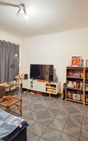 Casa à venda com 95m², 2 quartos e 1 vaga Casa à venda com 95m², 2 quartos e 1 vagaSala