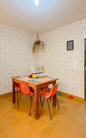 Casa à venda com 95m², 2 quartos e 1 vaga Casa à venda com 95m², 2 quartos e 1 vagaCozinha