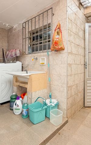 Casa à venda com 95m², 2 quartos e 1 vaga Casa à venda com 95m², 2 quartos e 1 vagaÁrea de Serviço