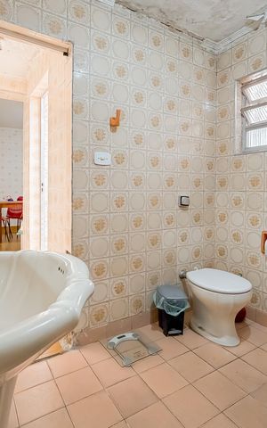 Casa à venda com 95m², 2 quartos e 1 vaga Casa à venda com 95m², 2 quartos e 1 vagaBanheiro Térreo