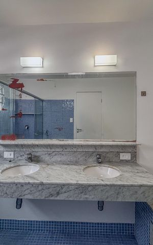 Apartamento à venda com 183m², 3 quartos e 1 vaga