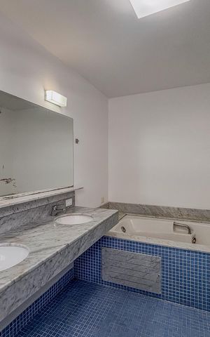 Apartamento à venda com 183m², 3 quartos e 1 vaga
