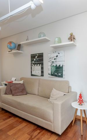 Apartamento à venda com 198m², 3 quartos e 3 vagas Apartamento à venda com 198m², 3 quartos e 3 vagasSala 2