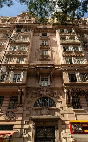 Apartamento à venda com 91m², 2 quartos e sem vagaFachada