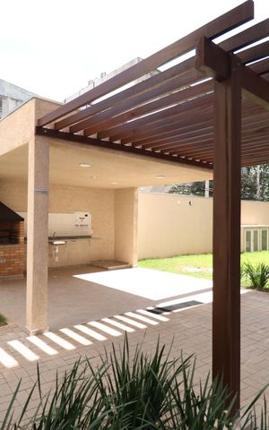 Apartamento para alugar com 39m², 2 quartos e sem vagaÁrea comum - Churrasqueira