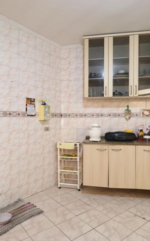 Casa à venda com 164m², 4 quartos e 3 vagasCozinha