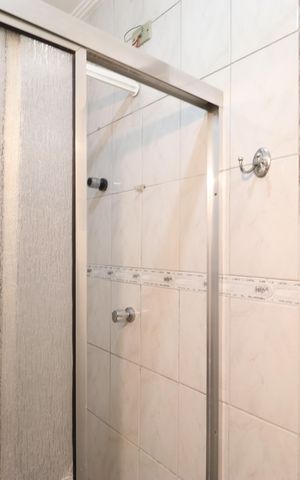 Casa à venda com 164m², 4 quartos e 3 vagasBanheiro da Suíte 2