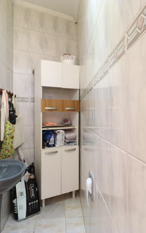 Casa à venda com 164m², 4 quartos e 3 vagasLavabo