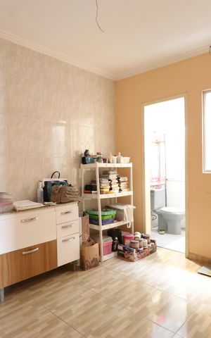 Casa à venda com 164m², 4 quartos e 3 vagasSuíte 2