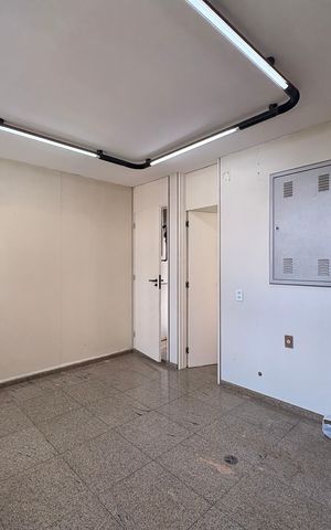 Apartamento à venda com 290m², 3 quartos e 4 vagasLavanderia