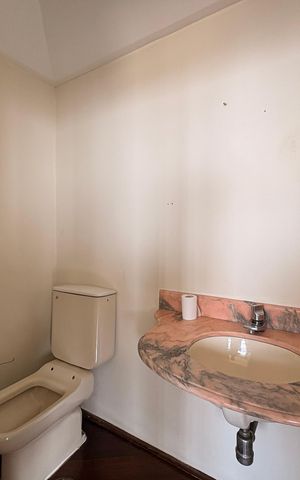Apartamento à venda com 290m², 3 quartos e 4 vagasLavabo