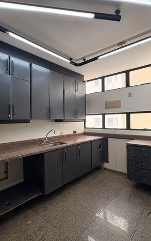 Apartamento à venda com 290m², 3 quartos e 4 vagasCozinha