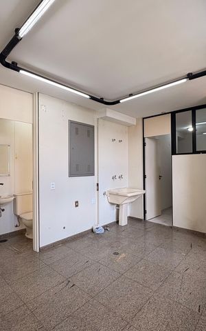 Apartamento à venda com 290m², 3 quartos e 4 vagasLavanderia