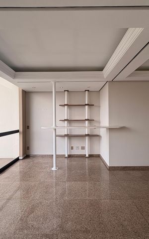 Apartamento à venda com 290m², 3 quartos e 4 vagasSala