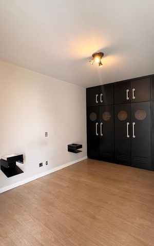 Apartamento à venda com 290m², 3 quartos e 4 vagasSuite