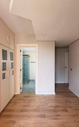 Apartamento à venda com 290m², 3 quartos e 4 vagasSuite 3