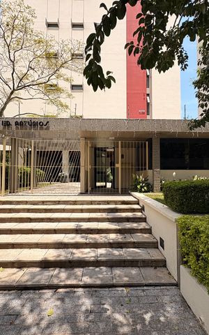 Apartamento à venda com 290m², 3 quartos e 4 vagasFachada
