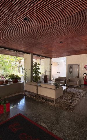 Apartamento à venda com 290m², 3 quartos e 4 vagasHall social 
