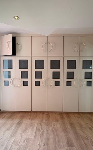 Apartamento à venda com 290m², 3 quartos e 4 vagasSuite 3