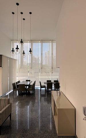 Apartamento à venda com 290m², 3 quartos e 4 vagasÁrea comum - Salão de festas