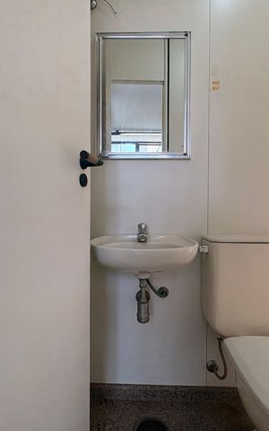 Apartamento à venda com 290m², 3 quartos e 4 vagasBanheiro de serviço