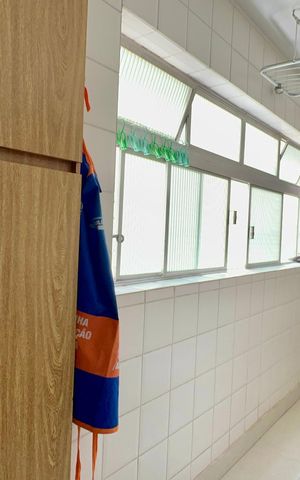 Apartamento à venda com 127m², 3 quartos e 1 vagaÁrea de Serviço
